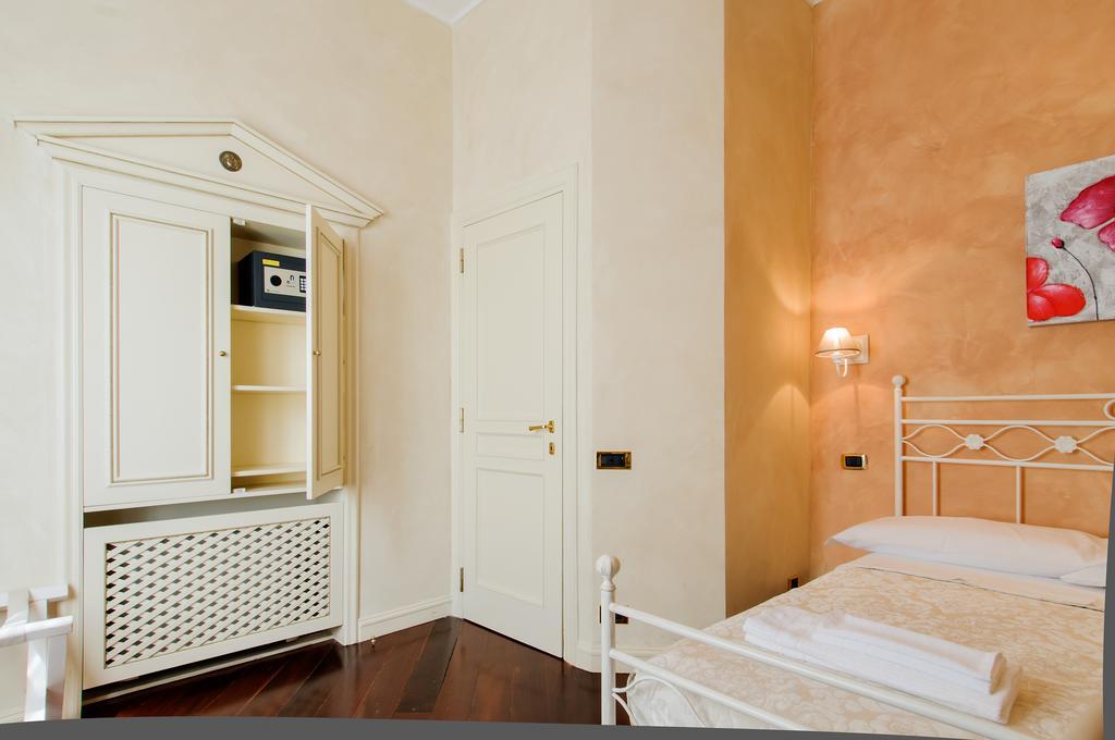 Made In Rome Luxury Affittacamere Ngoại thất bức ảnh