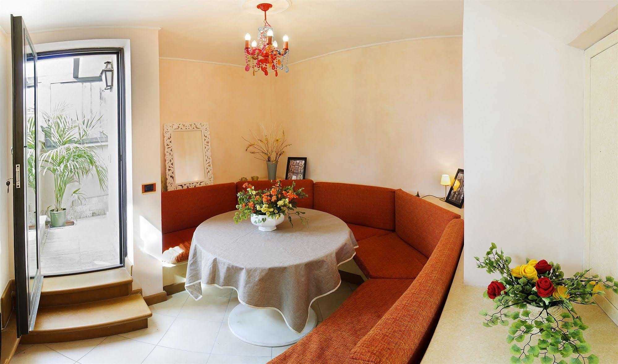 Made In Rome Luxury Affittacamere Ngoại thất bức ảnh
