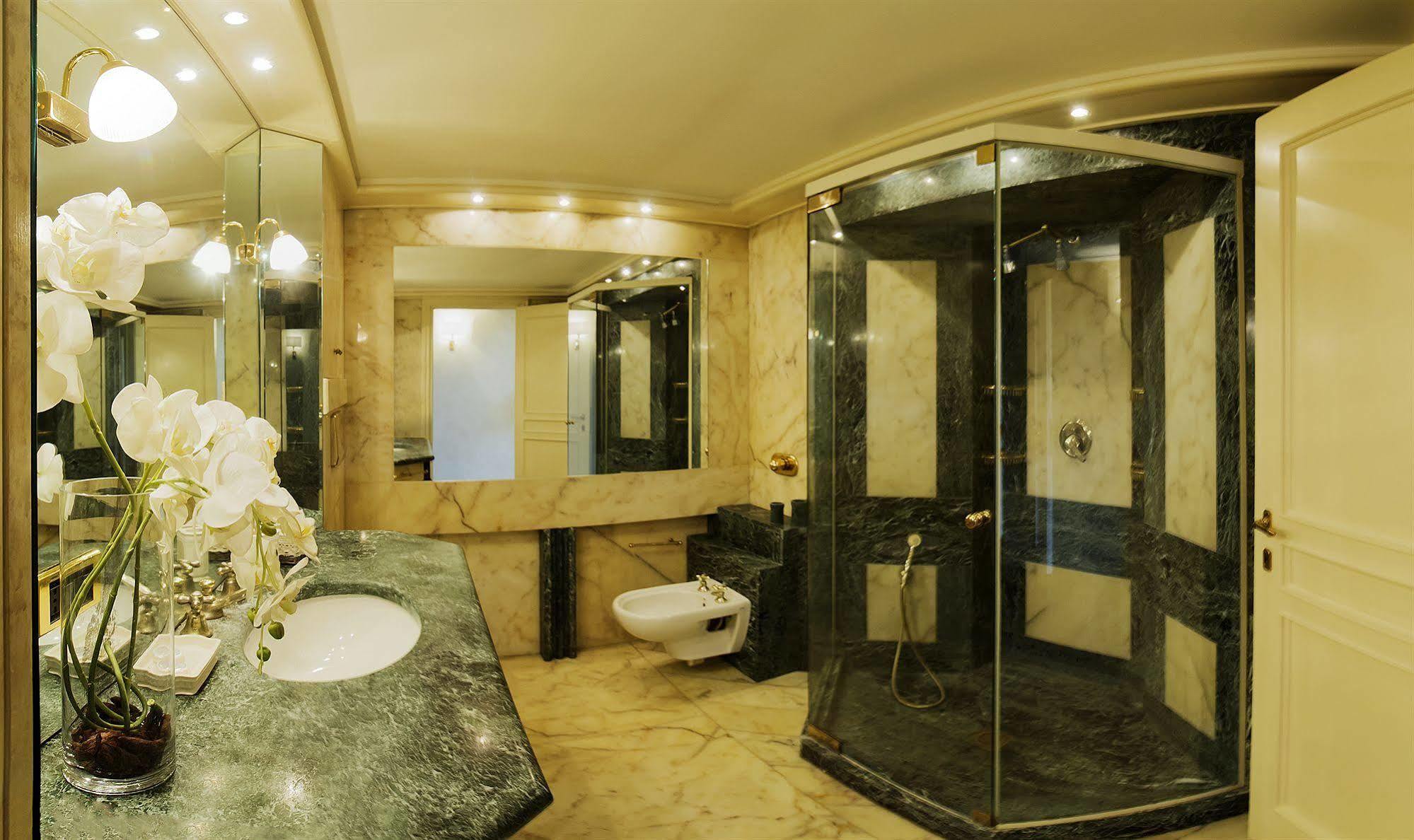 Made In Rome Luxury Affittacamere Ngoại thất bức ảnh