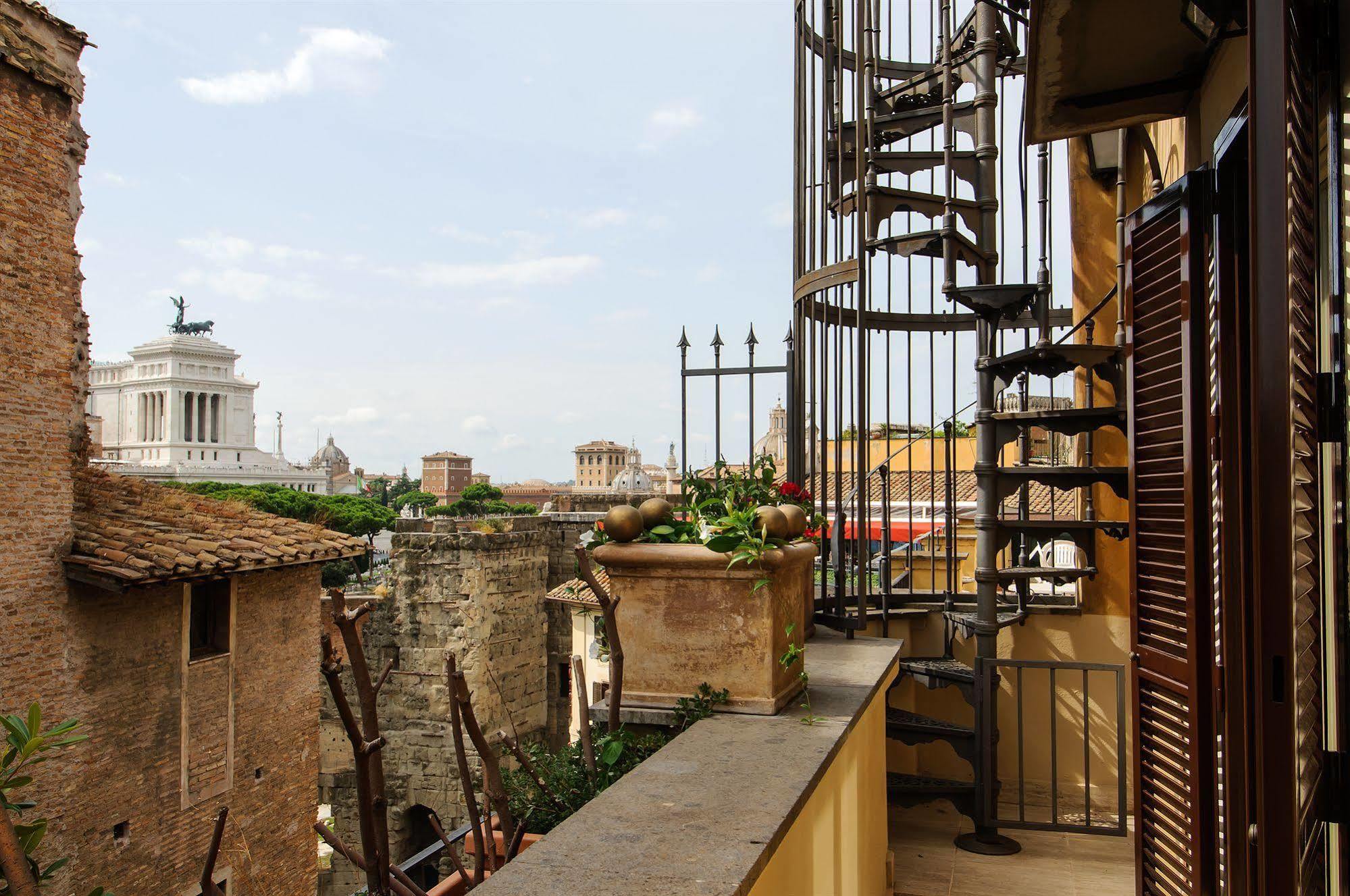 Made In Rome Luxury Affittacamere Ngoại thất bức ảnh